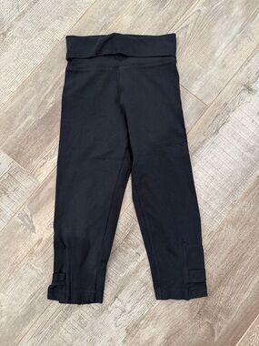 Hard Tail Black Fold-Over Waist Capri Leggings